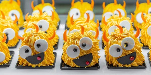 Movie-Inspired 3D Minion Cake for Despicable Me Fans